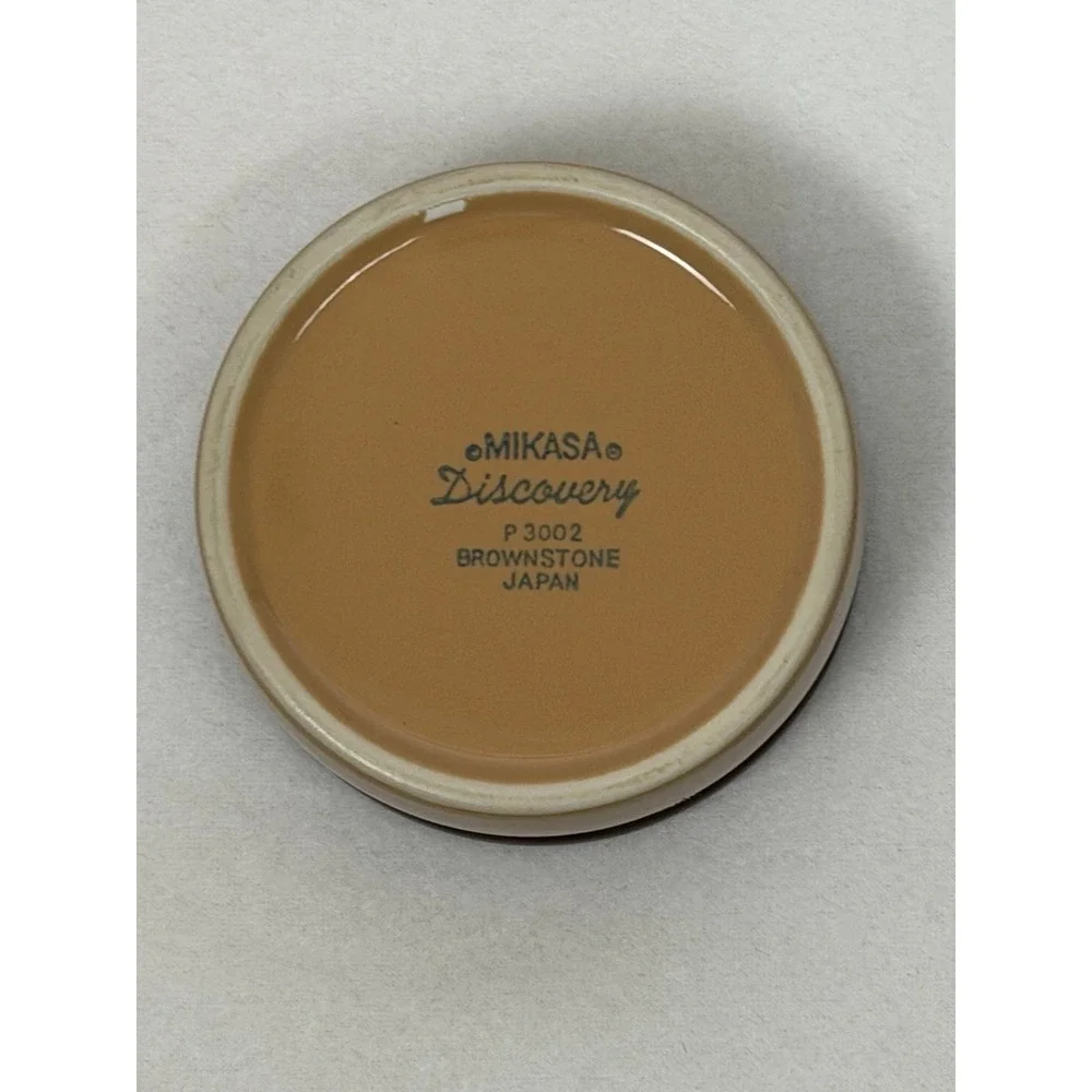 Mikasa Discovery P3002 Brownstone Ceramic Accessory 4 in